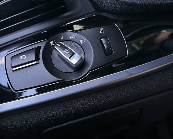 Серый БМВ Х3, объемом двигателя 2 л и пробегом 146 тыс. км за 16700 $, фото 16 на Automoto.ua