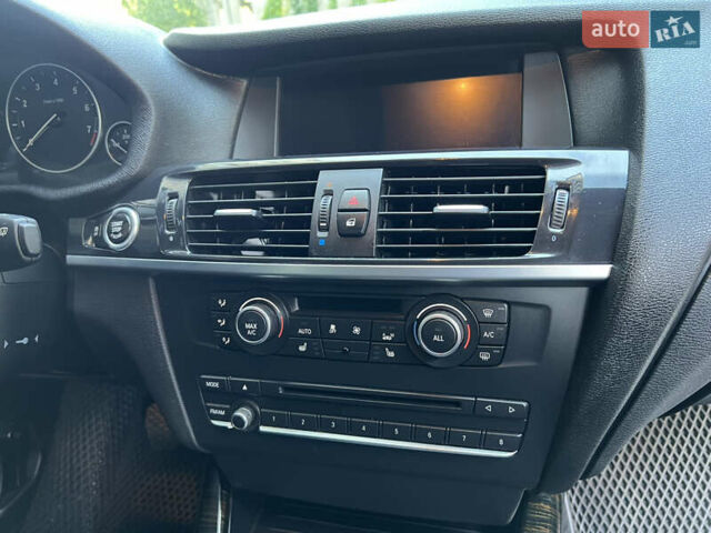 Серый БМВ Х3, объемом двигателя 2 л и пробегом 253 тыс. км за 12800 $, фото 34 на Automoto.ua
