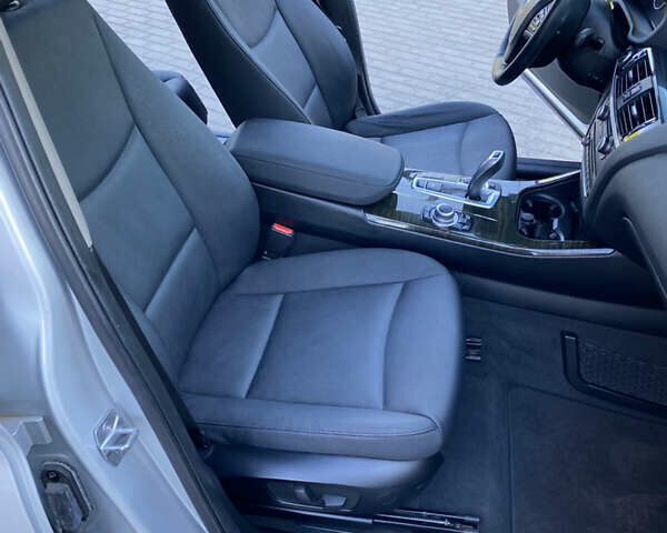 Сірий БМВ Х3, об'ємом двигуна 2 л та пробігом 212 тис. км за 13400 $, фото 46 на Automoto.ua