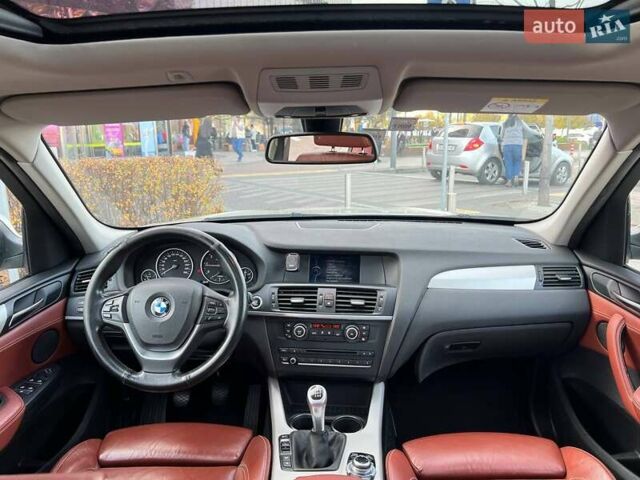 Серый БМВ Х3, объемом двигателя 2 л и пробегом 200 тыс. км за 15990 $, фото 23 на Automoto.ua