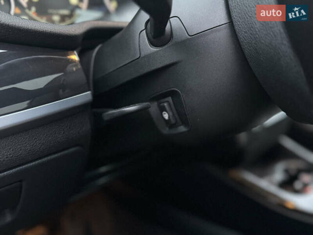 Серый БМВ Х3, объемом двигателя 2 л и пробегом 185 тыс. км за 13000 $, фото 24 на Automoto.ua