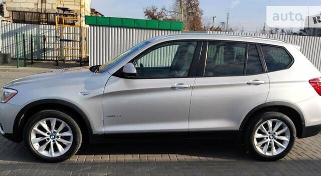 Серый БМВ Х3, объемом двигателя 2 л и пробегом 120 тыс. км за 15500 $, фото 1 на Automoto.ua