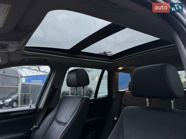 Серый БМВ Х3, объемом двигателя 2 л и пробегом 185 тыс. км за 13000 $, фото 18 на Automoto.ua