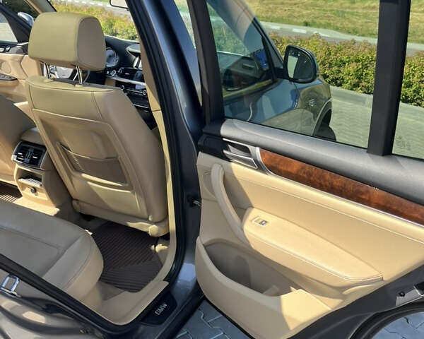 Серый БМВ Х3, объемом двигателя 2 л и пробегом 181 тыс. км за 14200 $, фото 19 на Automoto.ua