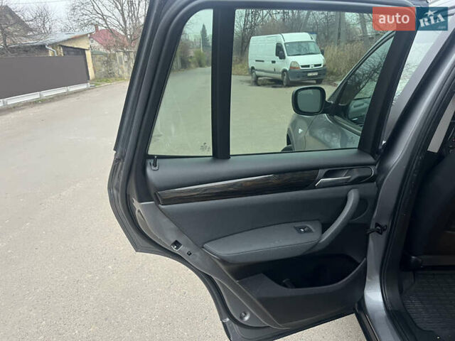 Серый БМВ Х3, объемом двигателя 2 л и пробегом 166 тыс. км за 13400 $, фото 15 на Automoto.ua