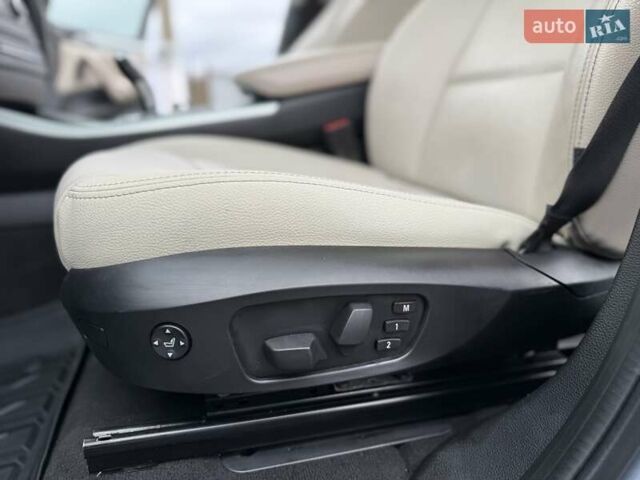Серый БМВ Х3, объемом двигателя 2 л и пробегом 197 тыс. км за 12750 $, фото 83 на Automoto.ua