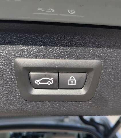 Серый БМВ Х3, объемом двигателя 2 л и пробегом 120 тыс. км за 15500 $, фото 9 на Automoto.ua