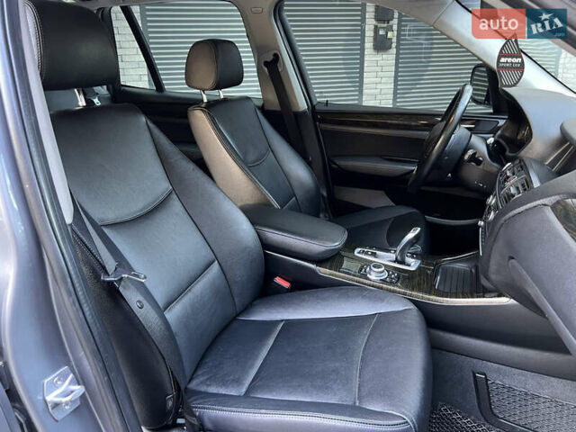 Серый БМВ Х3, объемом двигателя 2 л и пробегом 253 тыс. км за 12800 $, фото 23 на Automoto.ua