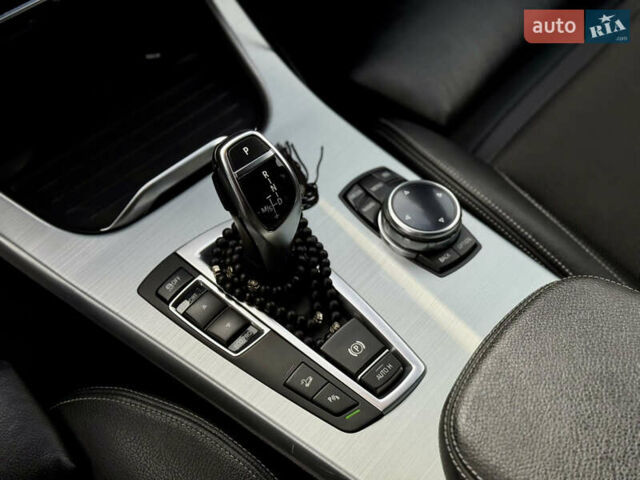 Сірий БМВ Х3, об'ємом двигуна 2.99 л та пробігом 258 тис. км за 19500 $, фото 29 на Automoto.ua