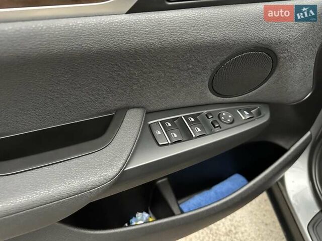Серый БМВ Х3, объемом двигателя 2 л и пробегом 194 тыс. км за 16800 $, фото 26 на Automoto.ua
