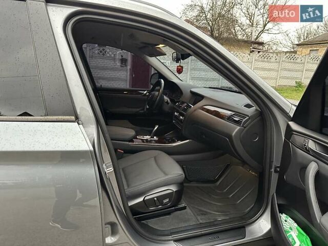 Серый БМВ Х3, объемом двигателя 2 л и пробегом 194 тыс. км за 16800 $, фото 17 на Automoto.ua