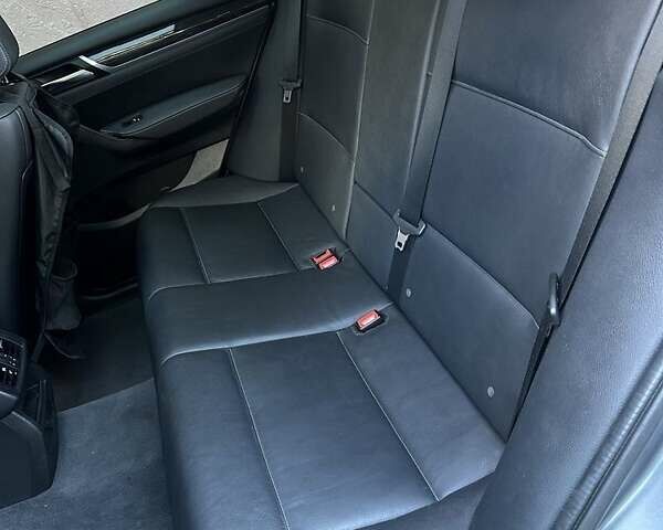 Серый БМВ Х3, объемом двигателя 2 л и пробегом 146 тыс. км за 16700 $, фото 9 на Automoto.ua