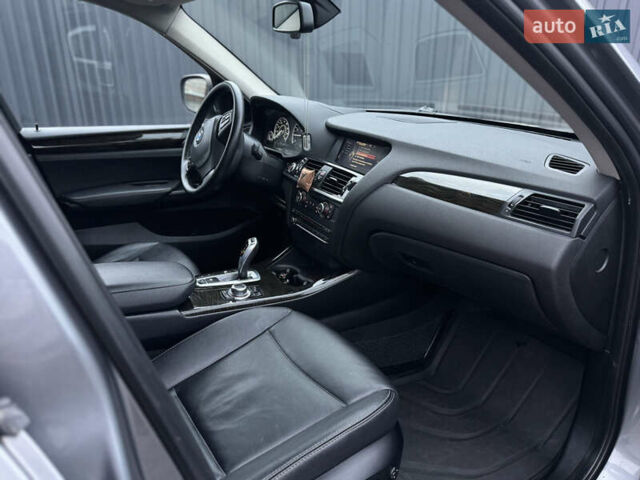 Серый БМВ Х3, объемом двигателя 2 л и пробегом 185 тыс. км за 13000 $, фото 12 на Automoto.ua