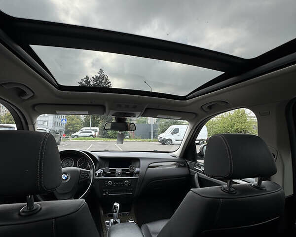 Серый БМВ Х3, объемом двигателя 2 л и пробегом 133 тыс. км за 15000 $, фото 4 на Automoto.ua
