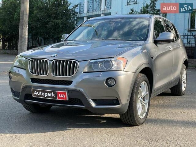 Серый БМВ Х3, объемом двигателя 3 л и пробегом 150 тыс. км за 15490 $, фото 1 на Automoto.ua
