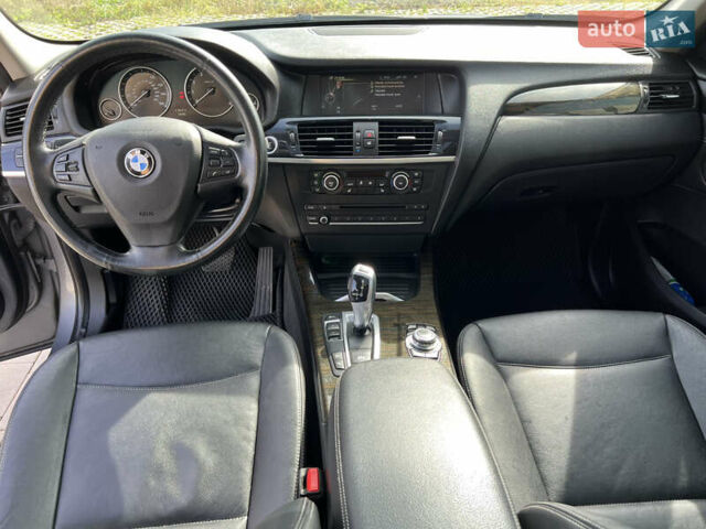 Серый БМВ Х3, объемом двигателя 2 л и пробегом 253 тыс. км за 12800 $, фото 13 на Automoto.ua