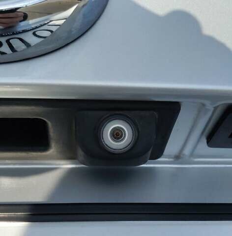 Серый БМВ Х3, объемом двигателя 2 л и пробегом 120 тыс. км за 15500 $, фото 6 на Automoto.ua