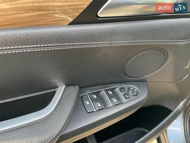 Серый БМВ Х3, объемом двигателя 3 л и пробегом 150 тыс. км за 15490 $, фото 24 на Automoto.ua