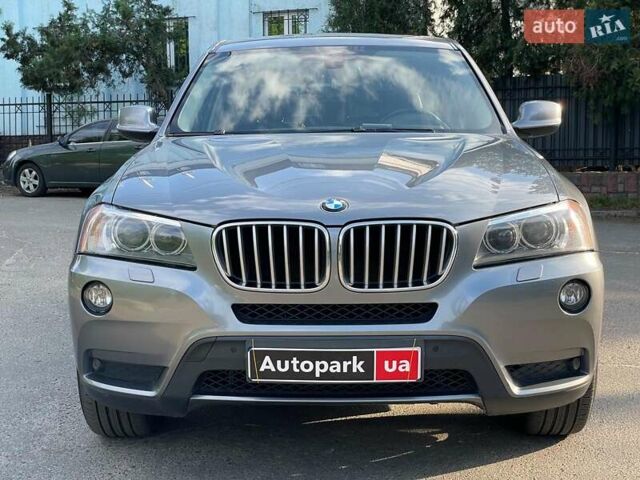 Серый БМВ Х3, объемом двигателя 3 л и пробегом 150 тыс. км за 15490 $, фото 2 на Automoto.ua
