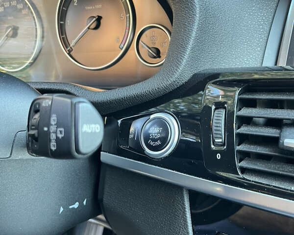 Серый БМВ Х3, объемом двигателя 2 л и пробегом 259 тыс. км за 17900 $, фото 1 на Automoto.ua