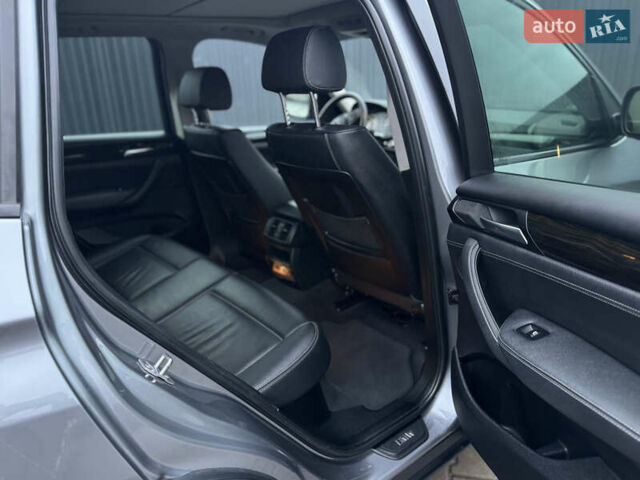 Серый БМВ Х3, объемом двигателя 2 л и пробегом 185 тыс. км за 13000 $, фото 13 на Automoto.ua