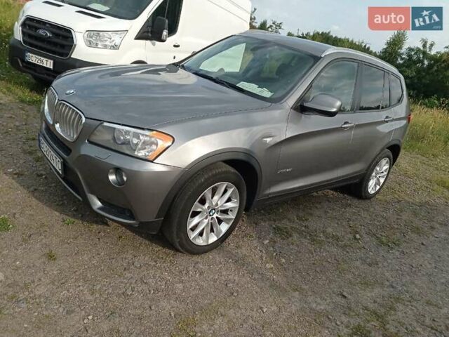 Серый БМВ Х3, объемом двигателя 2 л и пробегом 213 тыс. км за 14000 $, фото 9 на Automoto.ua