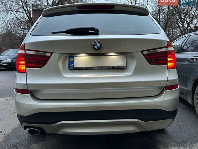Серый БМВ Х3, объемом двигателя 2 л и пробегом 250 тыс. км за 19900 $, фото 17 на Automoto.ua