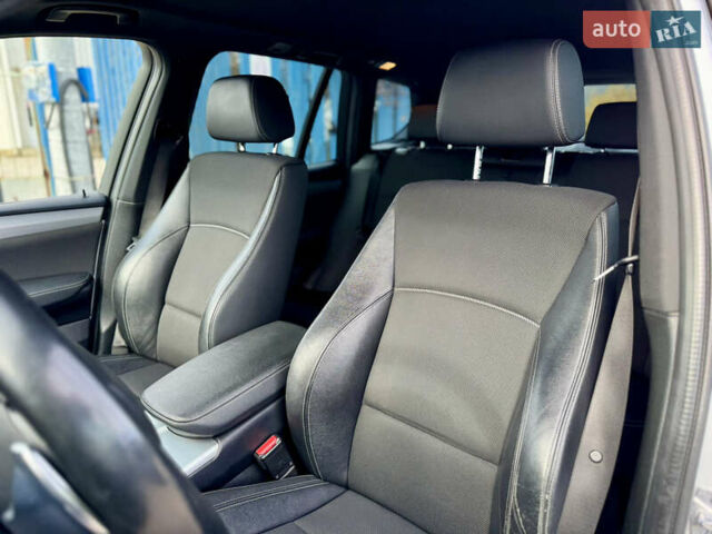 Сірий БМВ Х3, об'ємом двигуна 2.99 л та пробігом 258 тис. км за 19500 $, фото 31 на Automoto.ua