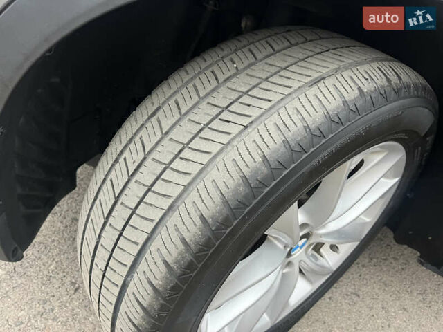 Серый БМВ Х3, объемом двигателя 2 л и пробегом 166 тыс. км за 13400 $, фото 30 на Automoto.ua