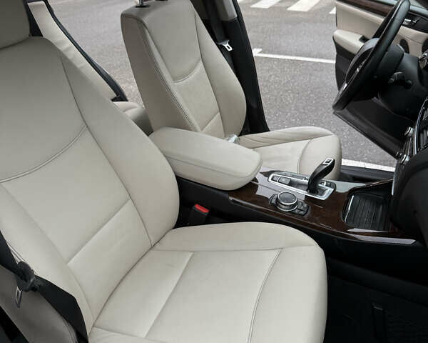 Серый БМВ Х3, объемом двигателя 2 л и пробегом 195 тыс. км за 18800 $, фото 22 на Automoto.ua