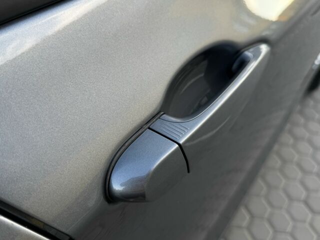 Серый БМВ Х3, объемом двигателя 2 л и пробегом 170 тыс. км за 15700 $, фото 10 на Automoto.ua