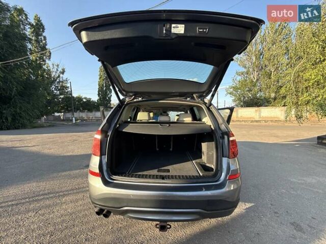 Сірий БМВ Х3, об'ємом двигуна 2 л та пробігом 218 тис. км за 16500 $, фото 19 на Automoto.ua