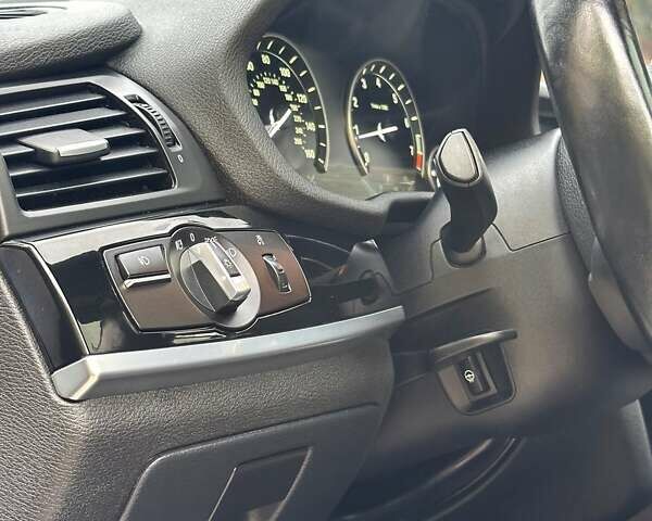 Серый БМВ Х3, объемом двигателя 2 л и пробегом 135 тыс. км за 18500 $, фото 23 на Automoto.ua