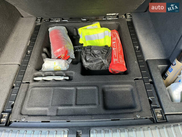 Сірий БМВ Х3, об'ємом двигуна 2 л та пробігом 187 тис. км за 22300 $, фото 22 на Automoto.ua