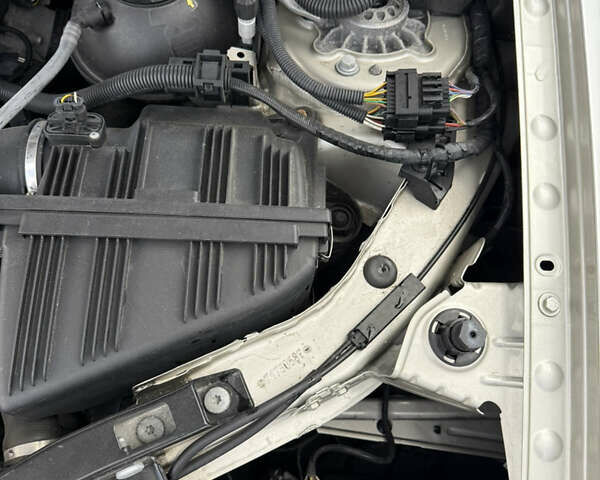 Серый БМВ Х3, объемом двигателя 2 л и пробегом 176 тыс. км за 14500 $, фото 27 на Automoto.ua