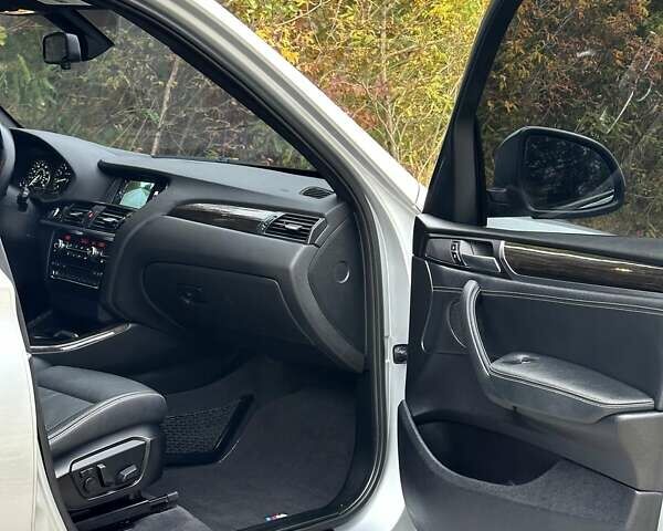 Серый БМВ Х3, объемом двигателя 2 л и пробегом 135 тыс. км за 18500 $, фото 31 на Automoto.ua