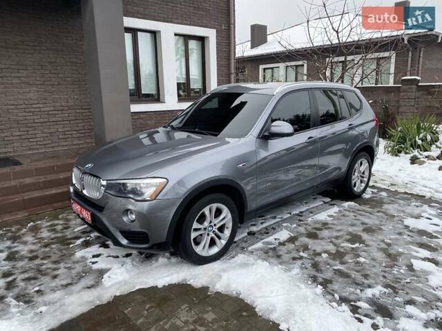 Серый БМВ Х3, объемом двигателя 3 л и пробегом 174 тыс. км за 15900 $, фото 8 на Automoto.ua