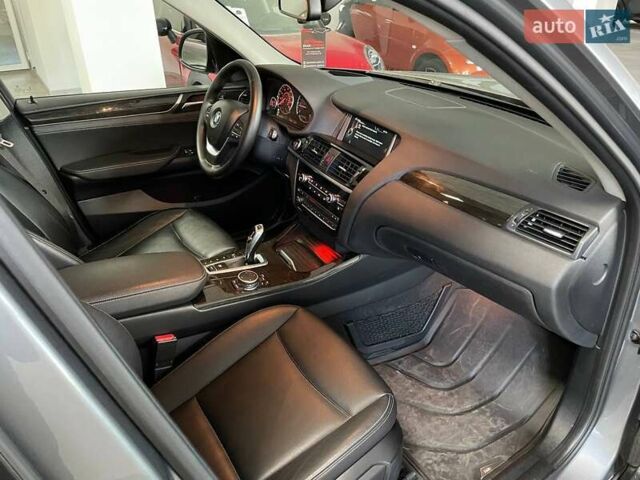 Серый БМВ Х3, объемом двигателя 2 л и пробегом 246 тыс. км за 17800 $, фото 10 на Automoto.ua