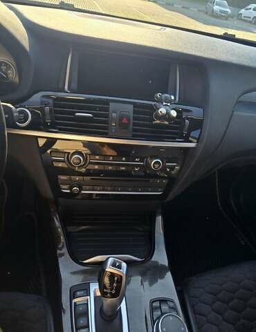 Серый БМВ Х3, объемом двигателя 3 л и пробегом 210 тыс. км за 19200 $, фото 10 на Automoto.ua