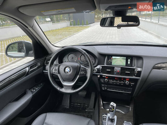 Серый БМВ Х3, объемом двигателя 2 л и пробегом 155 тыс. км за 15000 $, фото 18 на Automoto.ua