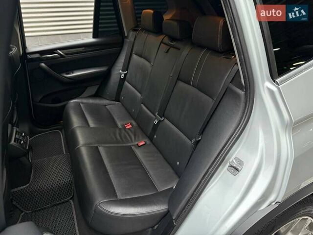 Серый БМВ Х3, объемом двигателя 2.98 л и пробегом 219 тыс. км за 16490 $, фото 11 на Automoto.ua