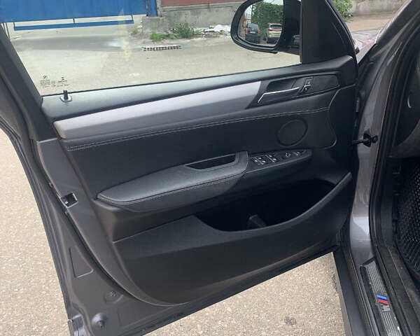 Серый БМВ Х3, объемом двигателя 2 л и пробегом 65 тыс. км за 40500 $, фото 17 на Automoto.ua