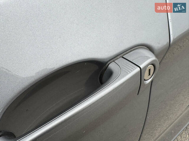 Серый БМВ Х3, объемом двигателя 2 л и пробегом 205 тыс. км за 15200 $, фото 19 на Automoto.ua