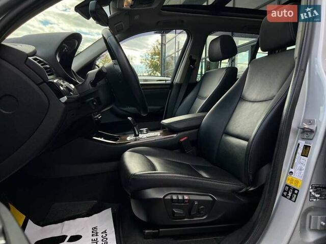 Серый БМВ Х3, объемом двигателя 2 л и пробегом 48 тыс. км за 19000 $, фото 7 на Automoto.ua