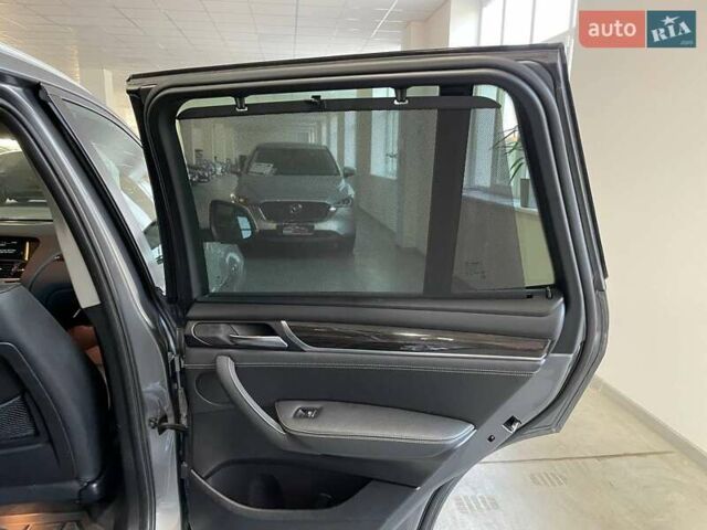 Серый БМВ Х3, объемом двигателя 2 л и пробегом 246 тыс. км за 17800 $, фото 17 на Automoto.ua