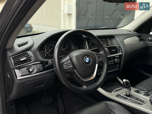 Серый БМВ Х3, объемом двигателя 2 л и пробегом 175 тыс. км за 15000 $, фото 9 на Automoto.ua