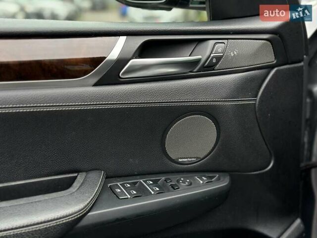 Серый БМВ Х3, объемом двигателя 3 л и пробегом 156 тыс. км за 20990 $, фото 33 на Automoto.ua