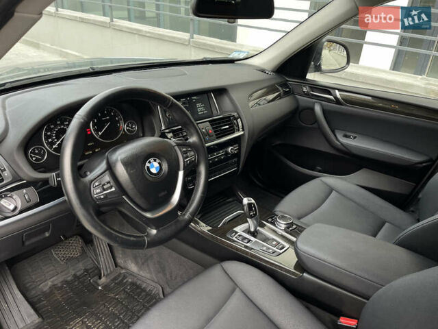 Серый БМВ Х3, объемом двигателя 2 л и пробегом 155 тыс. км за 15000 $, фото 12 на Automoto.ua