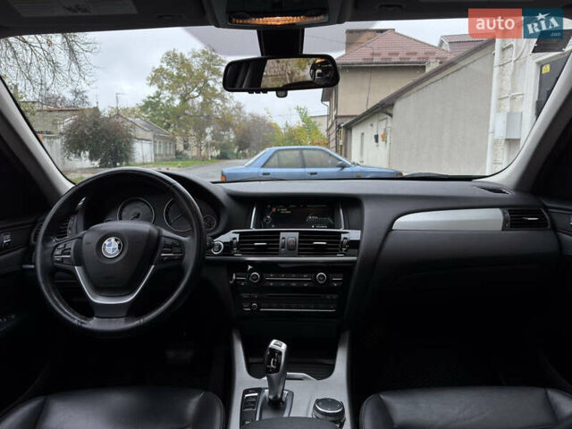 Серый БМВ Х3, объемом двигателя 2 л и пробегом 175 тыс. км за 15000 $, фото 10 на Automoto.ua