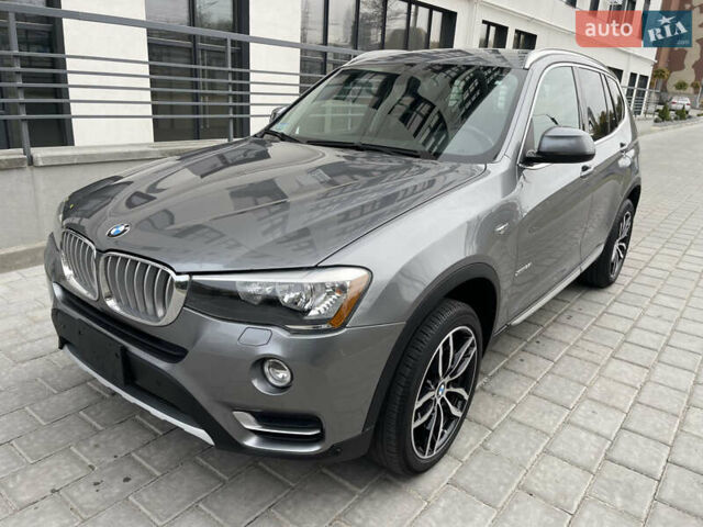 Серый БМВ Х3, объемом двигателя 2 л и пробегом 155 тыс. км за 15000 $, фото 4 на Automoto.ua